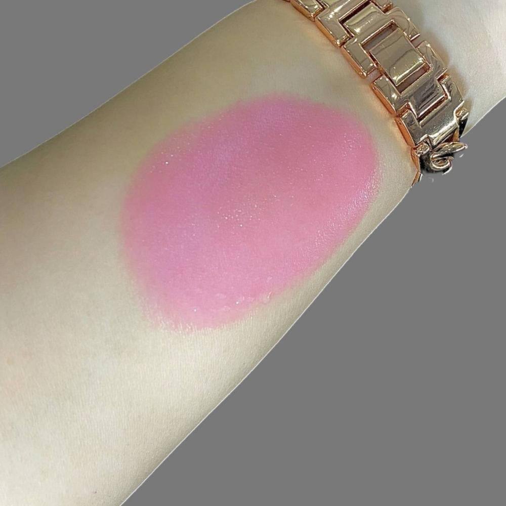 تنت الشفايف والخدود الجلوي السحري