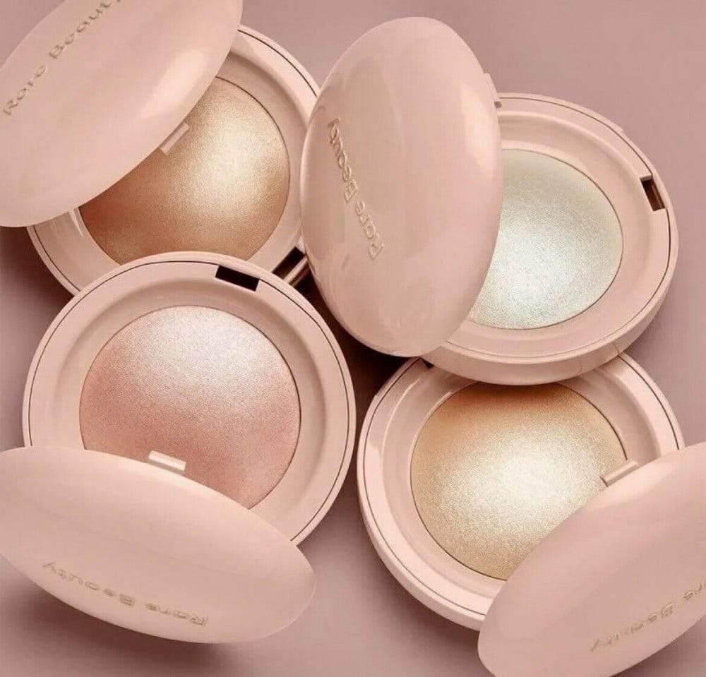 هايلايتر رير بيوتي -Rare Beauty Highlighter Powder Enlighten