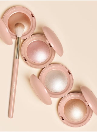 هايلايتر رير بيوتي -Rare Beauty Highlighter Powder Enlighten